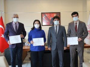 Sinop Plazma Bağışçı Çağrı ve Koordinasyon Merkezi ekibine teşekkür belgesi