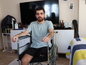 Ölümden dönen genç sağlıkçı iki bacağını da kaybetti
