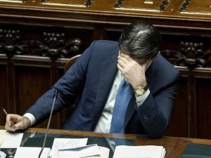 İtalya Başbakanı Conte istifa ediyor