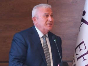 Belediyeyi aile şirketine çevirmekle suçlanan CHP’li Fatih Atay, konuyla ilgili ilerleyen süreçte açıklama yapacağını söyledi