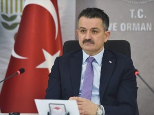 Pakdemirli: "Lisanslı depoculuk sistemi çiftçimizin hırsızlık, yangın, sel gibi doğal afetlere karşı mahsulünü koruma altına alıyor"