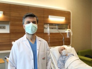 600 grama ulaşan prostat alındı