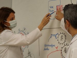 Korona virüs tedavisinde yeni bir umut olacak ilaç Türkiye’de üretilecek