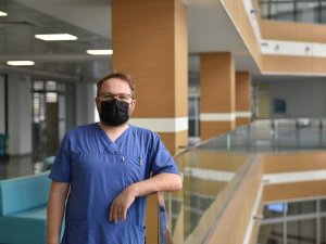 Korona virüsü ağır atlatmış sağlık çalışanlarından vatandaşlara uyarı