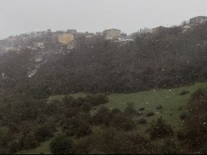 Sarıyer’de kar yağışı aralıklarla etkili oluyor