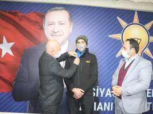 Recep Tayyip Erdoğan AK Partili oldu