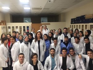 ‘Karekod Hemşirelik’ projesine birincilik ödülü
