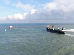 Riva önlerinde sürüklenen gemi ile ilgili valilikten açıklama