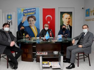 Kuşadası Belediye Başkan Vekili Limoncu, İYİ Parti yönetim kurulu toplantısını katıldı