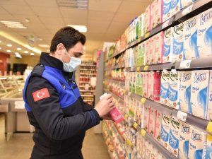 Tuzla’da marketlere fiyat denetimi yapıldı