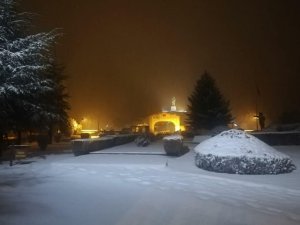 Dumlupınar’da kar güzelliği