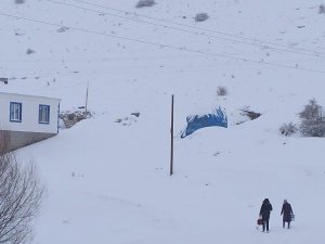 Kar yağışı aşı ekiplerini durduramadı