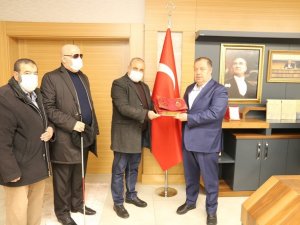 Şehit aileleri ve gazilere yakın ilgi