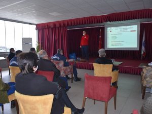 Buharkent’te ilk yardım semineri verildi