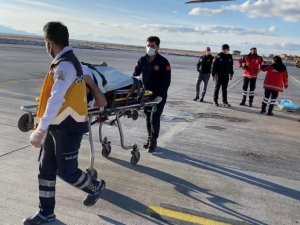 Helikopter ambulans 61 yaşındaki hasta için havalandı