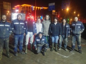 Jeotermal ana hattındaki patlak aboneleri korkuttu