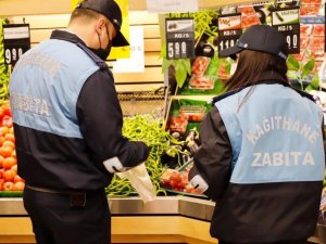 Kağıthane’de yaşlıların ihtiyaçları belediye ekiplerince karşılanıyor