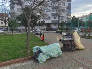 Evsiz gence Başkan Deveci sahip çıktı