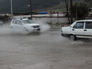 Meteorolojiden Manisa için kuvvetli sağanak yağış uyarısı