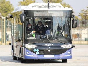 Cumhurbaşkanı Erdoğan, kabine toplantısına sürücüsüz otobüs Karsan Otonom Atak Electric ile gitti