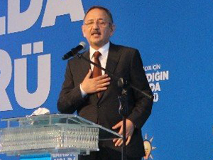 Özhaseki: "CHP’de Deniz Baykal’dan sonra eksen kayması oldu"