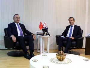 Bakan Çavuşoğlu: “Kıbrıs Türkü’nün haklarını birlikte görüşeceğiz, birlikte karar alacağız ve birlikte savunacağız”