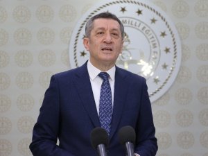 Bakan Selçuk: “1 Mart Pazartesi günü ilkokullarımızın tüm sınıf düzeyleriyle açılması kararını aldık”