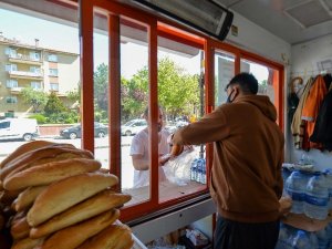 Halk ekmek büfeleri yeni sahiplerine kavuşacak