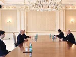 Azerbaycan Cumhurbaşkanı İlham Aliyev, MHP heyetini kabul etti