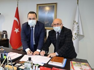 Akhisarlı çocuklar 2021 yılında da ücretsiz sütle buluşacak