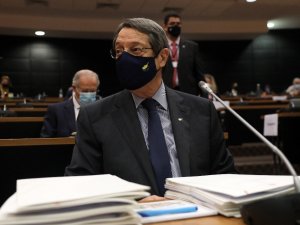Anastasiadis, “altın pasaport” skandalı için ifade verdi