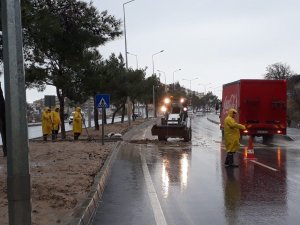Kuşadası’nda metrekareye 80 kilogram yağmur düştü