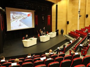 Marmaris’te esnafa destek devam edecek