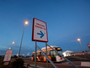 İtalya’da son 24 saatte 477 can kaybı