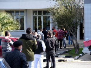 KKTC’de PCR testleri, ikinci bir duyuruya kadar durduruldu