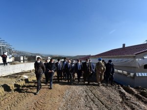 Vali Karadeniz, Kırkağaç ilçesinde incelemelerde bulundu