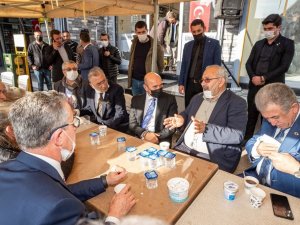 Başkan Soyer’den şehit ailesine taziye ziyareti