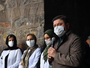 Süreyya Paşa kabri başında dualarla anıldı