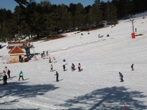Murat Dağı Termal Kayak Merkezi kış turizminin gözdesi oldu