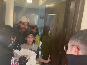 9 yaşına giren Kutan’a yunus ekiplerinden doğum günü sürprizi
