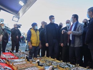 Başkan İmamoğlu ve Yüksel’den balıkçı esnafına ziyaret