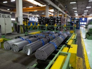 “Çelik fiyatlarını spekülatörler yükseltiyor”