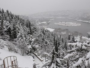 Meteoroloji açıkladı: İstanbul’a kar geri dönüyor