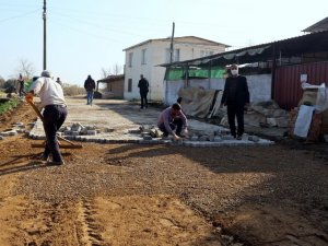 Nazilli’de köy yolları yenileniyor