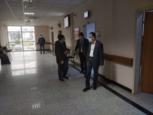 Sağlık müdürü Gümüşova Devlet Hastanesine ziyaret