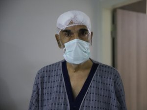 Korona virüse yakalandı, bilinçsiz ilaç kullanınca ölümden döndü