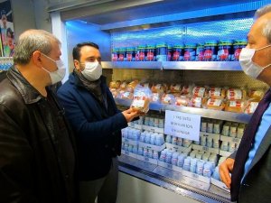 Beyoğlu’nda mahalle muhtarları Sosyal Market’e hayran kaldı