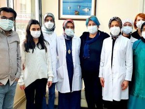 Başkentli doktorlardan “Sigarayı Bırak” klibi