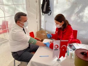 AK Parti Çorlu İlçe Teşkilatı’ndan kan bağışı