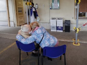 İtalya’da son 24 saatte Covid-19’a bağlı 422 can kaybı